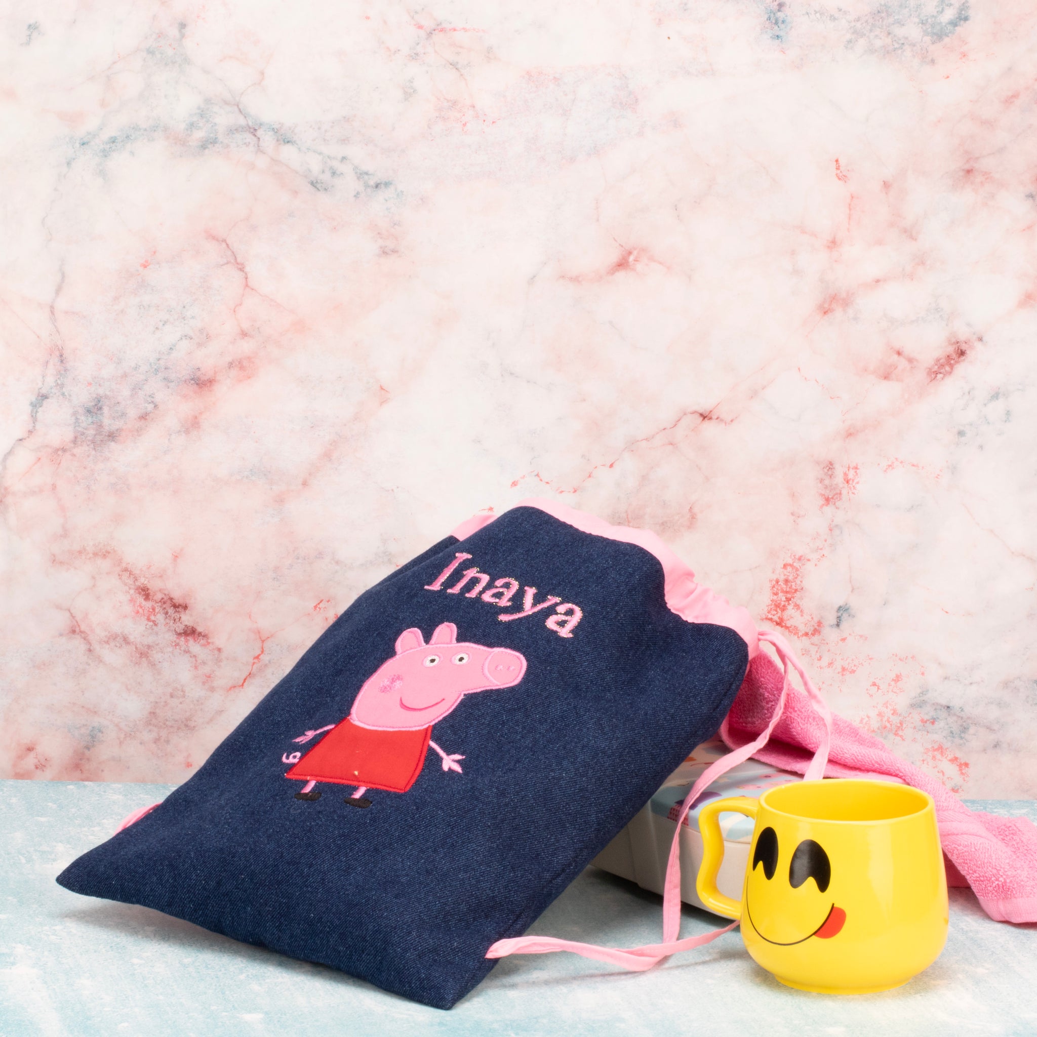 Peppa drawstring bag